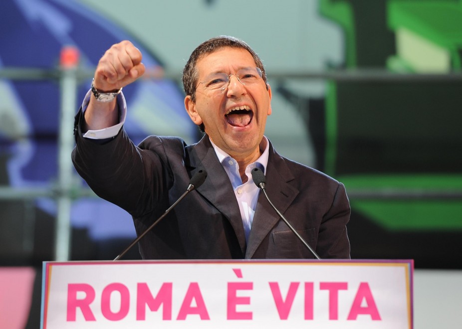 Dietro le dimissioni del Sindaco di Roma